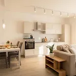 Borgo Felice - Modern + Free Parking *